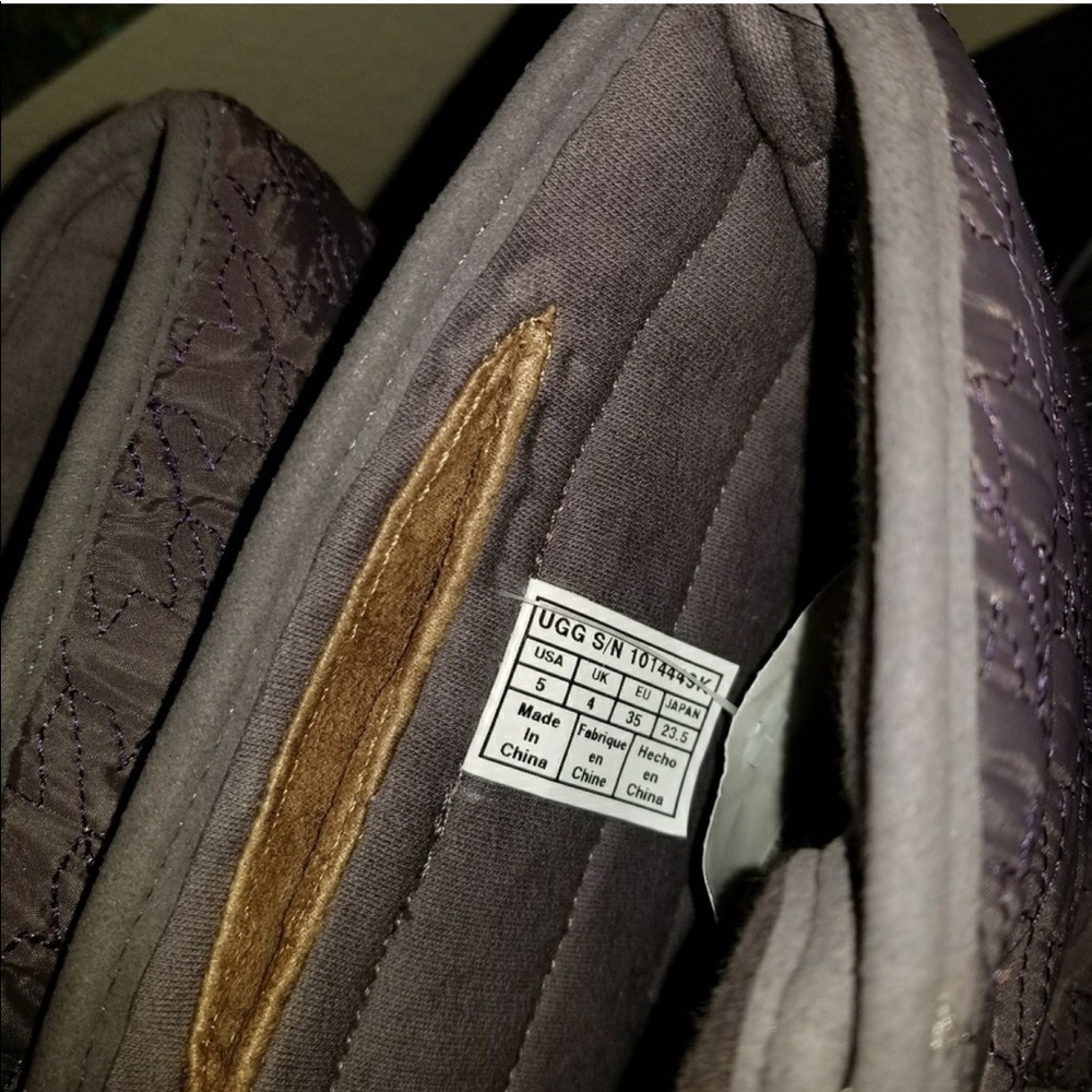 New uggs - Picture 5 of 6